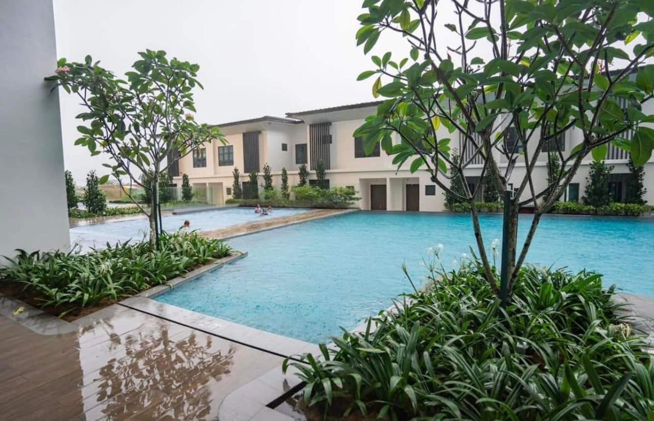 Hotspring 3 With Theme Park View Sunway Onsen 8 To 10 Pax Apartment Ipoh