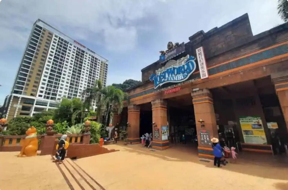 Hotspring 3 With Theme Park View Sunway Onsen 8 To 10 Pax Apartment Ipoh