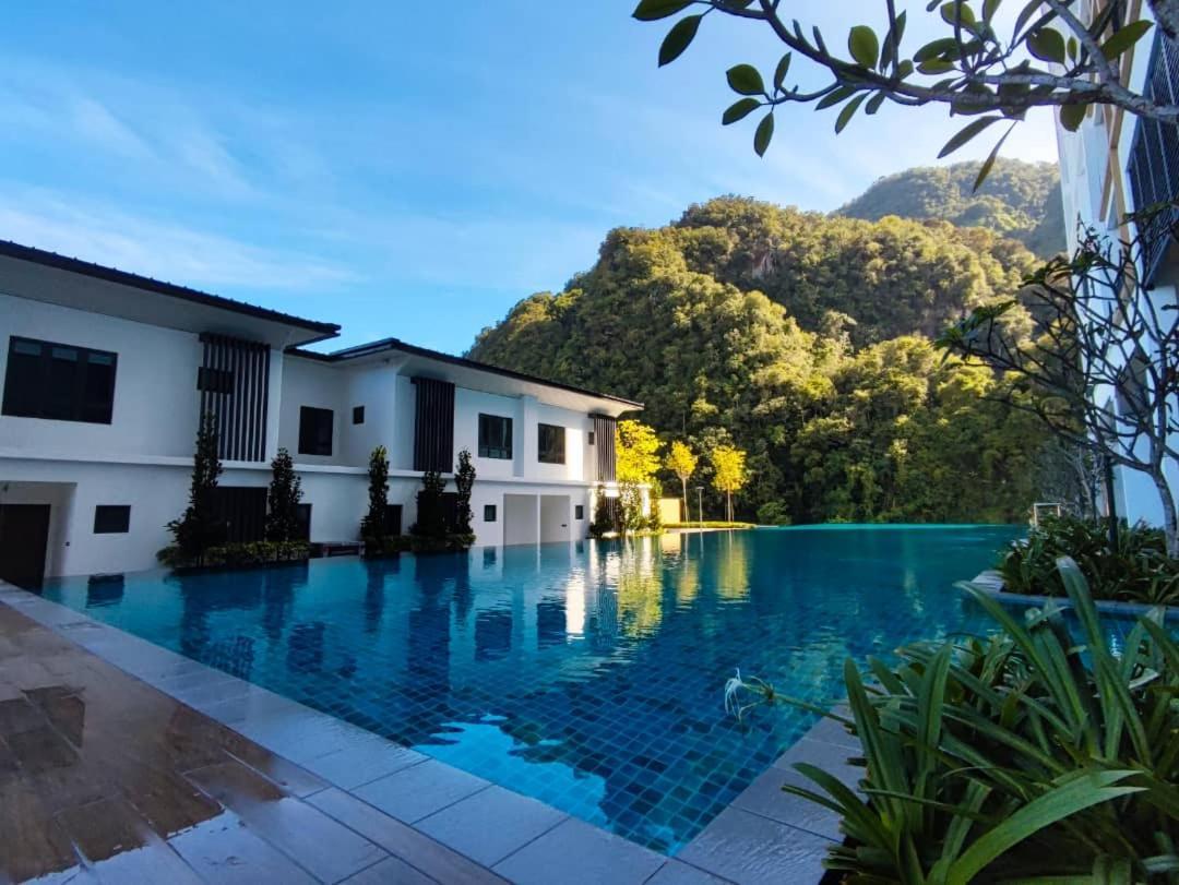 Apartment Hotspring 3 With Theme Park View Sunway Onsen 8 To 10 Pax